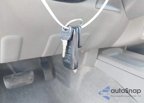 2009 Nissan Frontier Le from USA, damaged, VIN 1N6AD07W79C401301